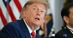 Trump fordert Entschädigungen vom Iran
