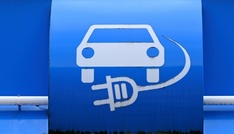 Hohe Spritpreise: Immer mehr Autofahrer steigen aufs E-Auto um
