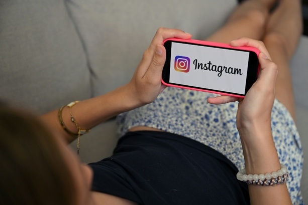 Bild vergr&ouml;&szlig;ern: Erster Prozess vor US-Bundesgericht gegen Meta wegen Social-Media-Sucht bei Jugendlichen begonnen
