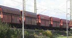 DB Cargo reaktiviert alte Güterwagen wegen Niedrigwasser