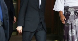Jahrestag der Kapitulation: Japans Verteidigungsminister besucht umstrittenen Schrein