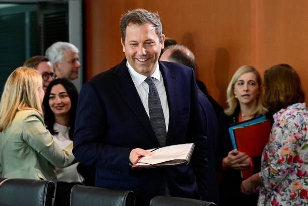 Bild vergr&ouml;&szlig;ern: Klimaschutz im Grundgesetz: Klingbeil warnt Union vor Blockade