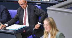 Dröge wirft Merz Schweigen in Klimakrise vor