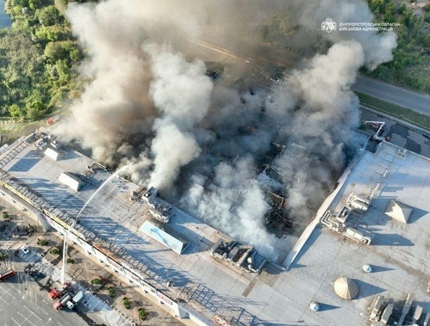 Bild vergr&ouml;&szlig;ern: Mindestens 18 Tote und Dutzende Verletzte bei russischen Angriffen in der Ukraine