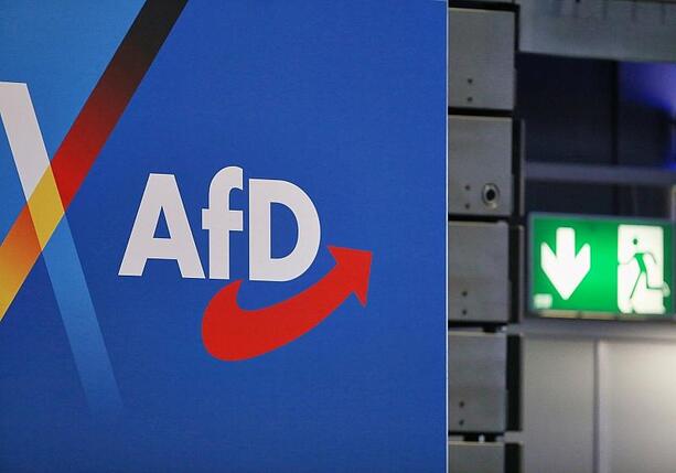 Bild vergr&ouml;&szlig;ern: AfD meldet Brandanschlag auf Auto der Partei in Darmstadt