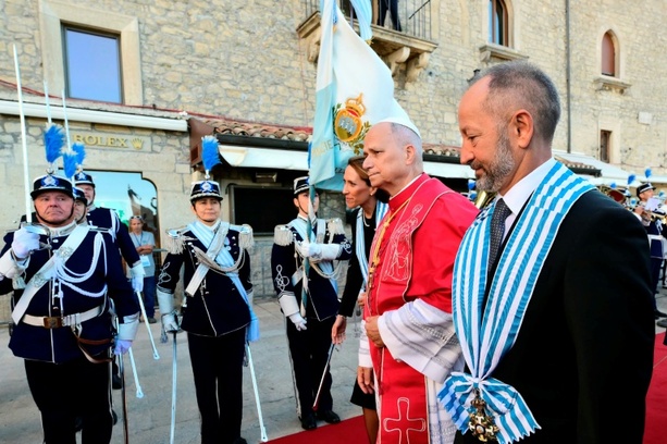 Bild vergr&ouml;&szlig;ern: Papst Leo XIV. besucht San Marino und spricht bei politischem Treffen in Rimini