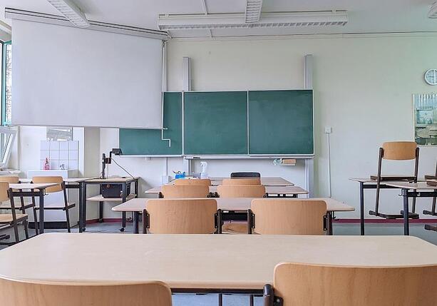 Bild vergr&ouml;&szlig;ern: Anteil von Azubis mit Abitur leicht gesunken
