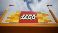 Gewinn von Spielzeughersteller Lego im ersten Halbjahr 