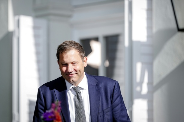 Bild vergr&ouml;&szlig;ern: Klingbeil: Zuckersteuer soll doch nicht für Getränke mit Süßstoff gelten