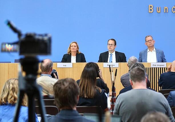 Bild vergr&ouml;&szlig;ern: Mieterbund unterstützt Linken-Vorstoß für Mietenstopp