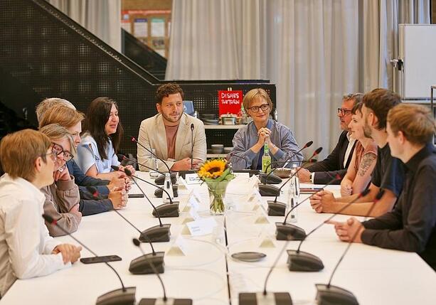 Bild vergr&ouml;&szlig;ern: Grüne fordern Million neue Straßenbäume bis 2030
