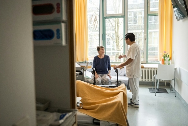 Bild vergr&ouml;&szlig;ern: Zahl der Berufe mit Fachkräftemangel leicht gesunken