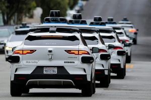 Selbstfahrende Autos: Uber und Wayve starten in London mit Robotaxi-Fahrten
