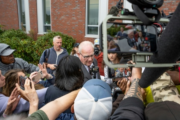 Bild vergr&ouml;&szlig;ern: US-Prozess wegen Kindstötungen: Verteidigung wirft Geschworenem Blockade von Urteil vor