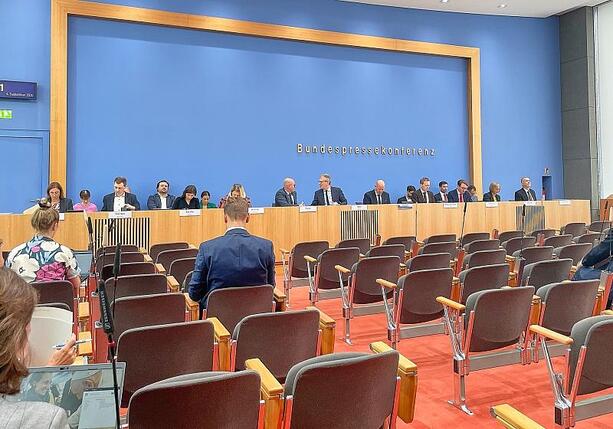 Bild vergr&ouml;&szlig;ern: Regierung: Kein Reaktionsbedarf auf Goethe-Institut-Schließung