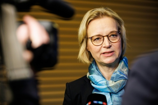 Bild vergr&ouml;&szlig;ern: Thüringer BSW-Fraktion zerfällt - Koalition will trotz Parteiaustritten weiterarbeiten