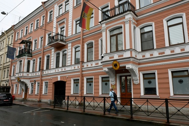 Bild vergr&ouml;&szlig;ern: Russland ordnet Schließung von deutschem Generalkonsulat in St. Petersburg an