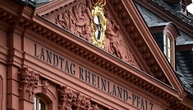 Gericht: Regel zu Schutz vor Extremisten in rheinland-pfälzischem Landtag rechtens