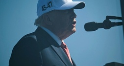 Trump begrüßt AfD-Wahlerfolg in Sachsen-Anhalt als