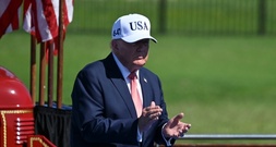 Trump verschärft mit neuen Einfuhrsperren und Zöllen Handelsstreit mit Kanada