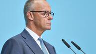 Linke fordert klare Worte von Merz an Emirate-Präsident