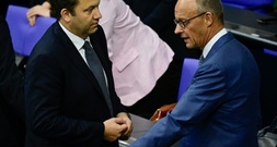 Merz warnt AfD vor Siegesgewissheit: 