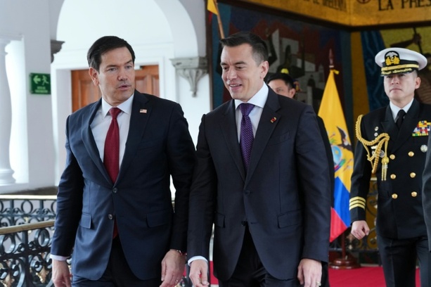 Bild vergr&ouml;&szlig;ern: Rubio verteidigt bei Besuch in Ecuador US-Einsätze gegen mutmaßliche Drogenboote