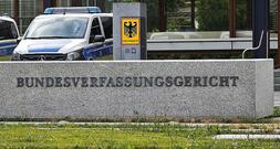 Volker Beck legt Verfassungsbeschwerde in Mordprozess ein