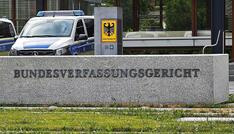 Volker Beck legt Verfassungsbeschwerde in Mordprozess ein