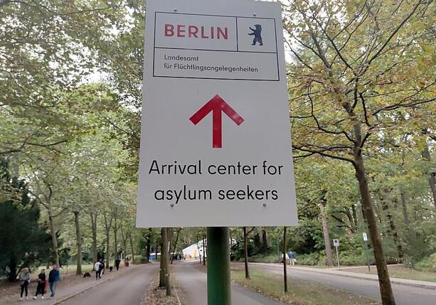 Bild vergr&ouml;&szlig;ern: EU-Agentur meldet rückläufige Asylanträge im ersten Halbjahr