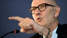 Paris rechnet erneut mit einem Defizit von mehr als fünf Prozent