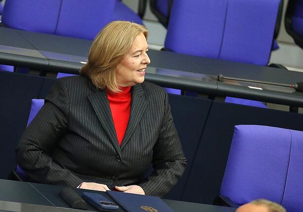 Bild vergr&ouml;&szlig;ern: SPD weist Forderung nach Abberufung von Bas zurück