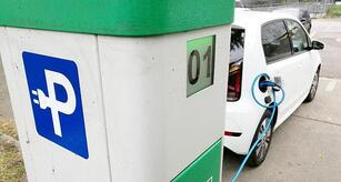 Rot-Grün in Hamburg will Verbot von künstlichem Lärm bei E-Autos