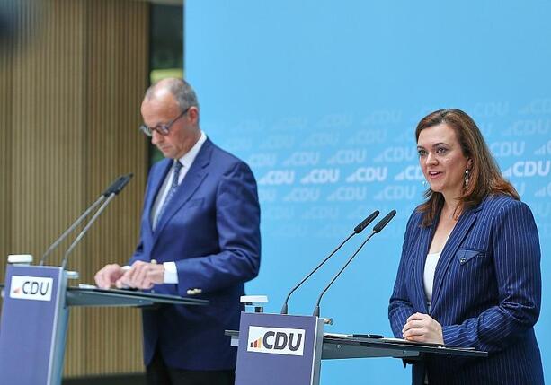 Bild vergr&ouml;&szlig;ern: Hoppermann sieht Regierung trotz Umfragetief auf richtigem Weg