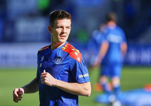 Bild vergr&ouml;&szlig;ern: 2. Bundesliga: Cottbus gewinnt in Karlsruhe
