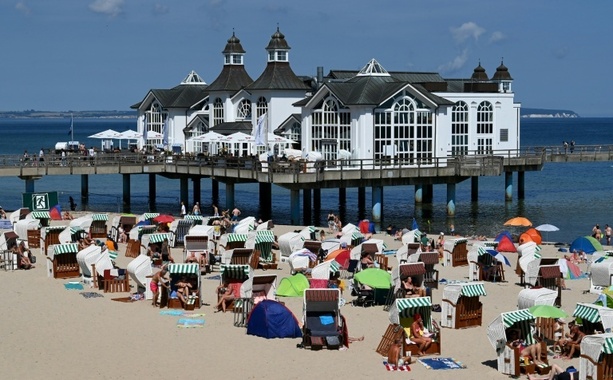 Bild vergr&ouml;&szlig;ern: DAK-Report: Große Mehrheit im Urlaub trotz Rekordhitze gut erholt