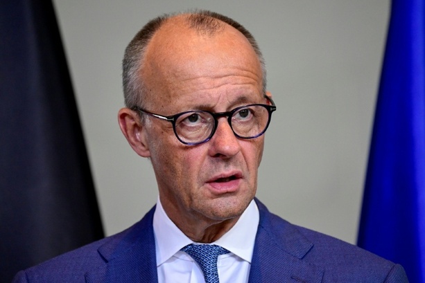 Bild vergr&ouml;&szlig;ern: CDU-Ministerpräsidenten stellen sich gemeinsam hinter Bundeskanzler Merz