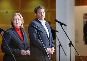 SPD-Spitze lädt frühere Parteivorsitzende zu Beratungen ein