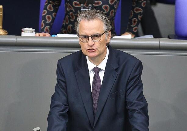 Bild vergr&ouml;&szlig;ern: Krings fordert härtere Schritte gegen Sozialleistungsmissbrauch