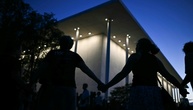 Nach Trumps Abrissdrohung: Menschenkette um das Kennedy Center in Washington