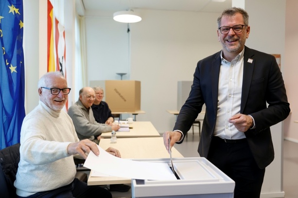 Bild vergr&ouml;&szlig;ern: CDU-Spitzenkandidat Evers fordert stabile Regierung für Berlin