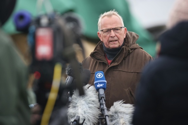 Bild vergr&ouml;&szlig;ern: Mecklenburg-Vorpommerns Umweltminister Backhaus verteidigt Direktmandat in Ludwigslust