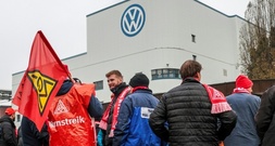 Proteste bei Herstellern und Zulieferern: 