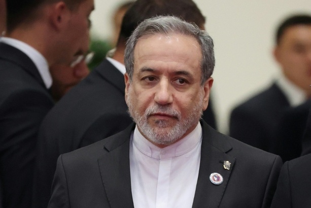Bild vergr&ouml;&szlig;ern: Iranischer Außenminister Araghtschi zur UN-Generaldebatte in New York eingetroffen
