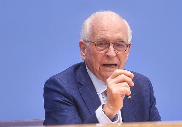 Bild vergr&ouml;&szlig;ern: Ischinger warnt vor gefährlichstem Herbst seit Ukraine-Krieg