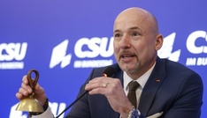 Debatte um Merz-Äußerungen zur Krankenversicherung - CSU lehnt Systemänderung ab