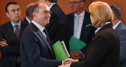 Bundesregierung verschärft Vorgehen gegen Sozialmissbrauch