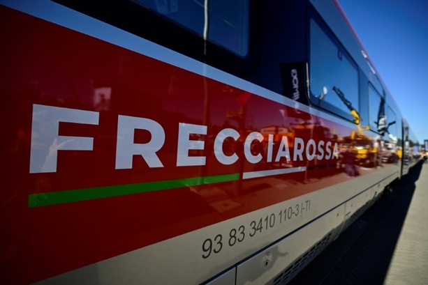 Bild vergr&ouml;&szlig;ern: Bahn: Neue Italien-Verbindung bindet beliebte Urlaubsziele noch komfortabler an