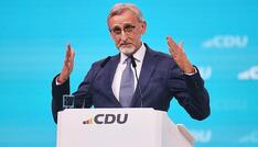 Sachsens Innenminister will Grundrecht auf Asyl abschaffen