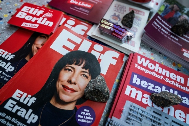Bild vergr&ouml;&szlig;ern: Berliner Linkspartei entscheidet bei Parteitag über Sondierungsgespräche